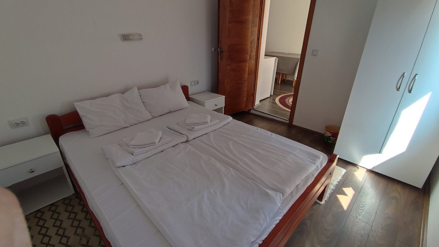 Apartman Mir 2 4